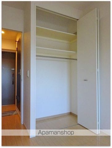 フロンティアタワー九条IIの内装写真