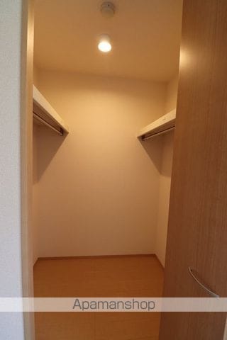 ウィン・レーベンIIの内装写真