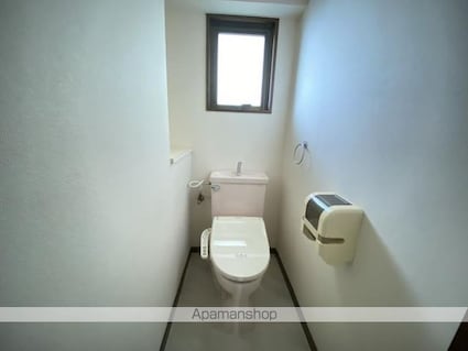 ローズ・シャンブル[3LDK/71.71m2]のトイレ