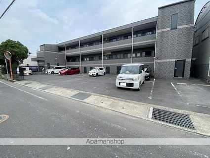 ハレコンテッサ[2LDK/76.16m2]の駐車場