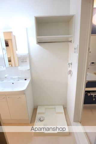 フローラ IIの内装写真