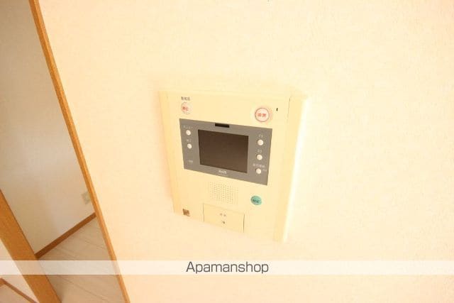 ロイヤルヒルズ牛田旭の内装写真
