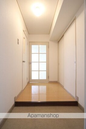新珠マンション[3DK/61.92m2]の玄関