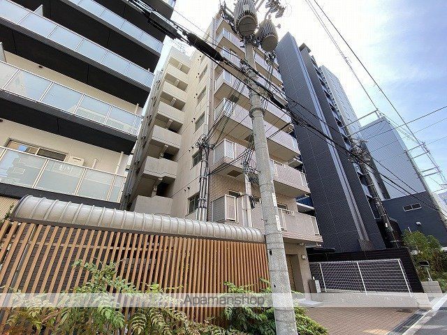 ラーク浜田ビルの外観写真