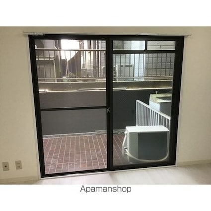 サンロイヤル武蔵野[1R/17m2]のバルコニー