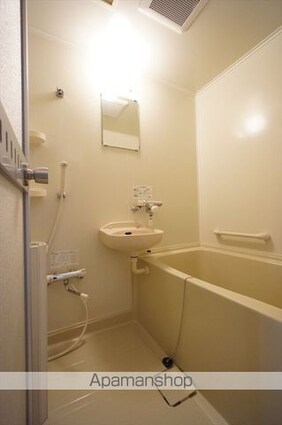 ヴァンヴェール名古屋[1K/24.94m2]のバス