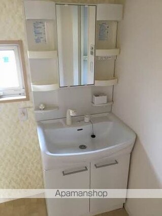 クレセオｓａｋｕｒａ　Ｂ棟[1LDK/46.83m2]の洗面所