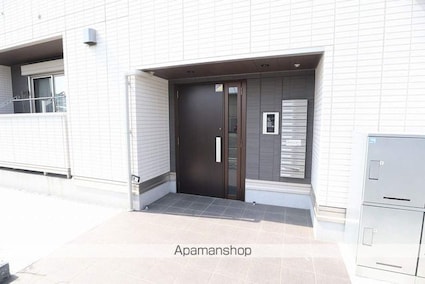 東京都昭島市上川原町３丁目[2LDK/53.25m2]のエントランス