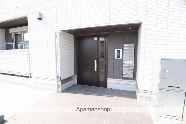 東京都昭島市上川原町３丁目[2LDK/53.25m2]のエントランス