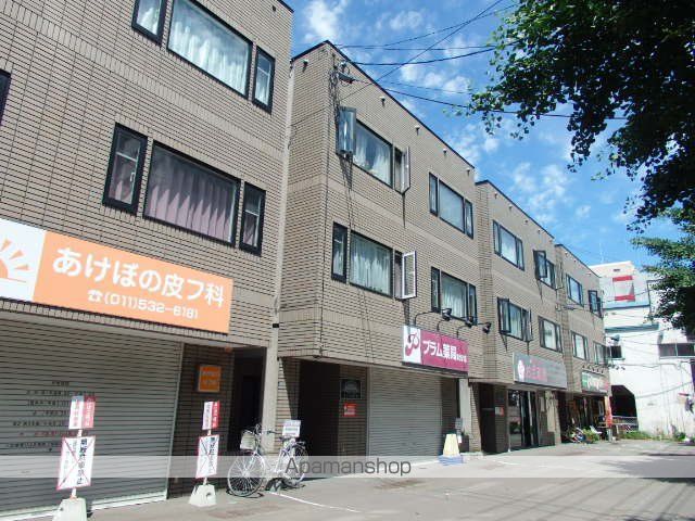 カレラ弐番館の外観写真