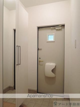 エレガント・サニーヒル[2DK/44.75m2]の玄関