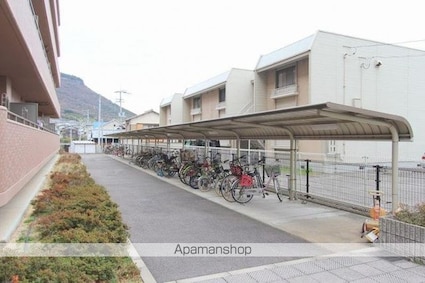 エム・パラッツォ[4LDK/83.29m2]の共用部2