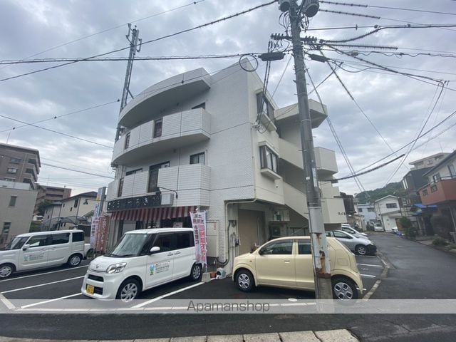 ハイネス吉信の外観写真