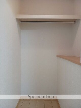 オークヴィラ[1K/27.91m2]の収納