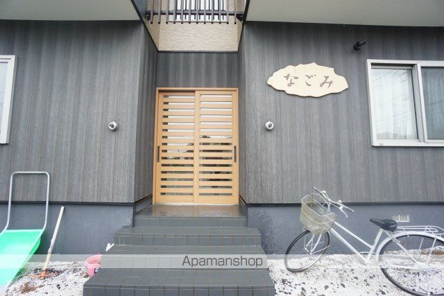 函館本線 銭函駅 徒歩16分 2階建 築18年の玄関写真