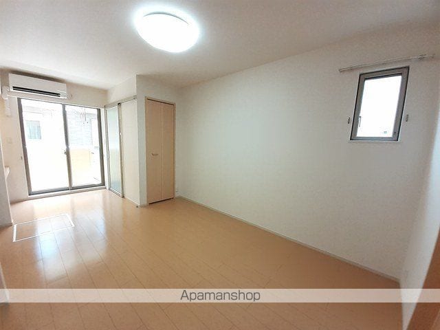 グリーンステージIII番館の内装写真