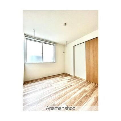 Ｇｒａｎｄ　Ｅｓｐｏｉｒ[1LDK/45.95m2]のリビング・居間1