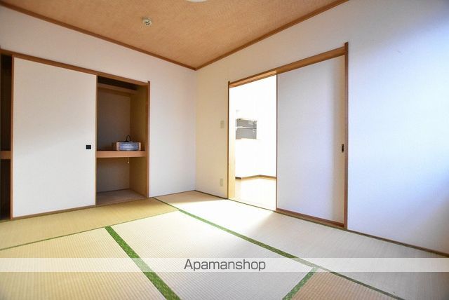 エクセルリラの内装写真