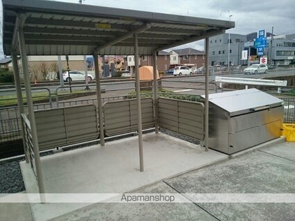 メイプル　Ⅰ[2LDK/61.88m2]の共用部