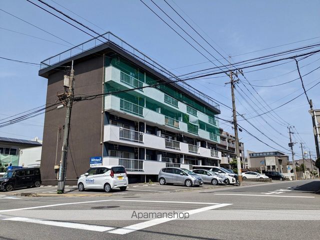LEAFの外観写真