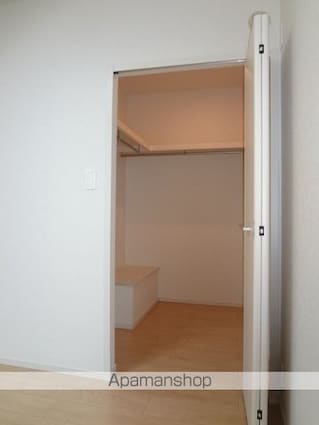 ネオ弐番館[1LDK/43.47m2]の収納