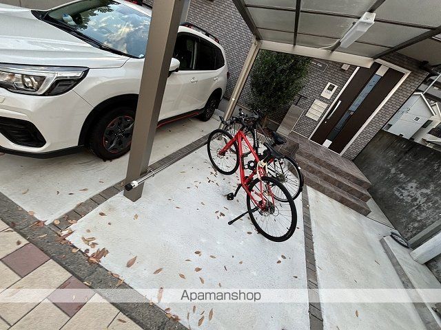 MaisonCubeのその他写真
