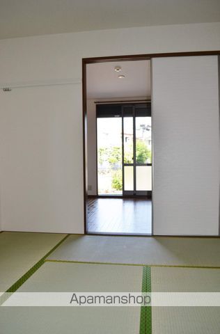 バリュージュ新家の内装写真