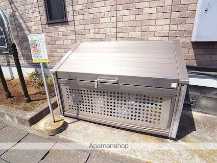 フローレス・リーベＡＢ[2LDK/55.44m2]の共用部2