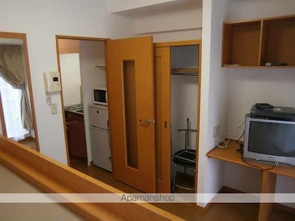 レオパレスＦｌａｔ浜松町[1K/17.54m2]のリビング・居間1