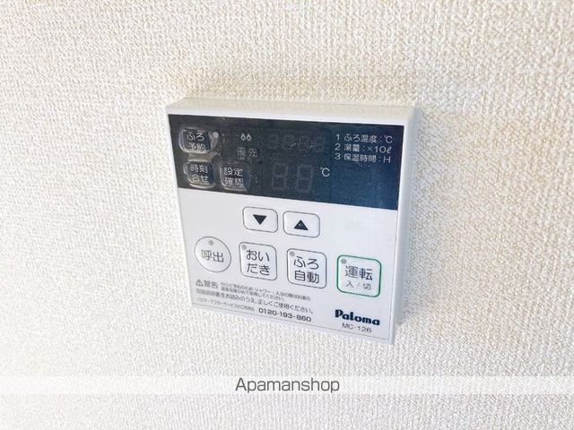 エクセラDの内装写真