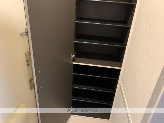 コスモスの内装写真
