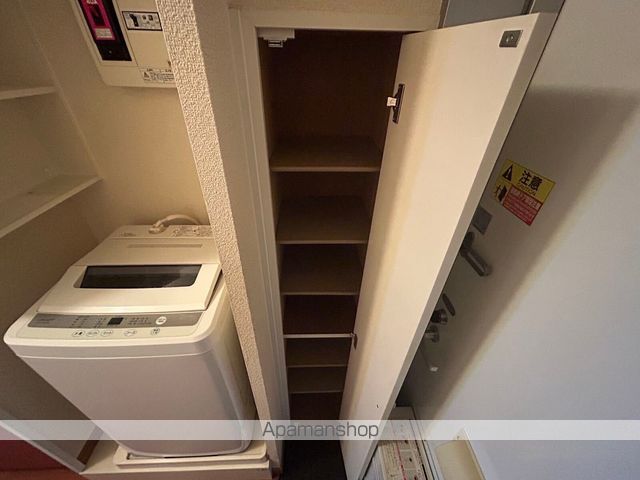 レオパレスサンローランの内装写真