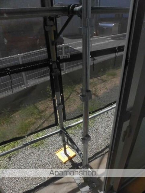 レオパレスフランボワーズ　Ｆ[1K/19.87m2]のバルコニー