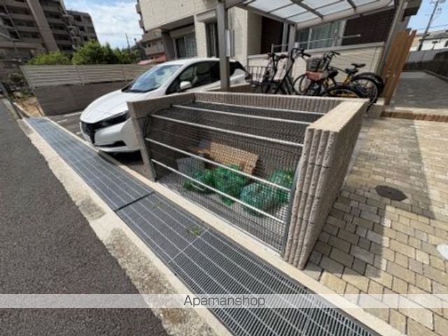 ソーリス・ルクスのその他写真