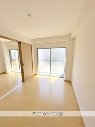 平岡ビル（昭和町）[2DK/40m2]のリビング・居間