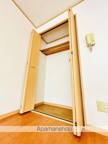 シャルル中宮の内装写真