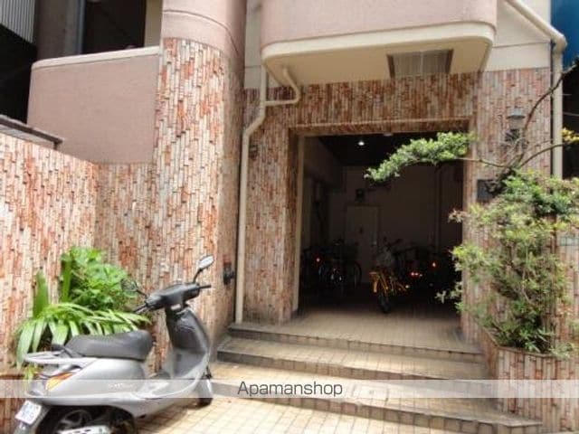 ハウスチェリー上馬の外観写真
