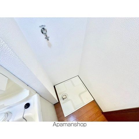 アンプルール フェール REALIFEIIの内装写真