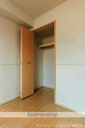 カーザ　フィオレンテⅡ[3LDK/67.91m2]の収納