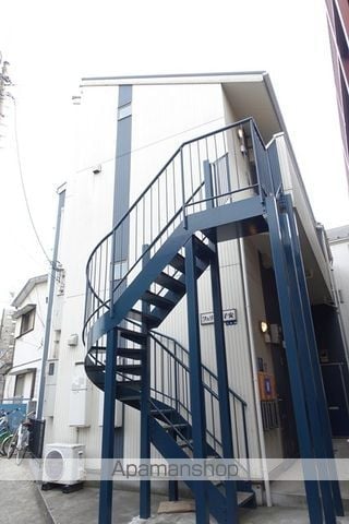 フェリシダ子安の外観写真
