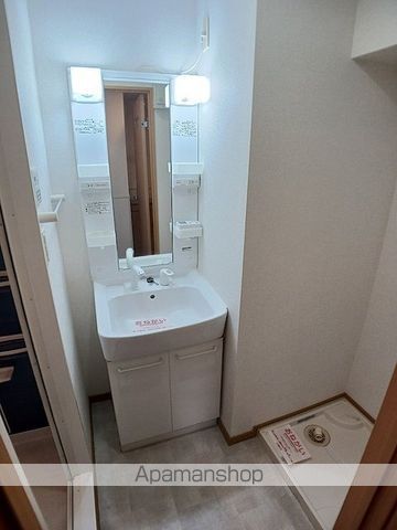 アルドール 庚午の内装写真