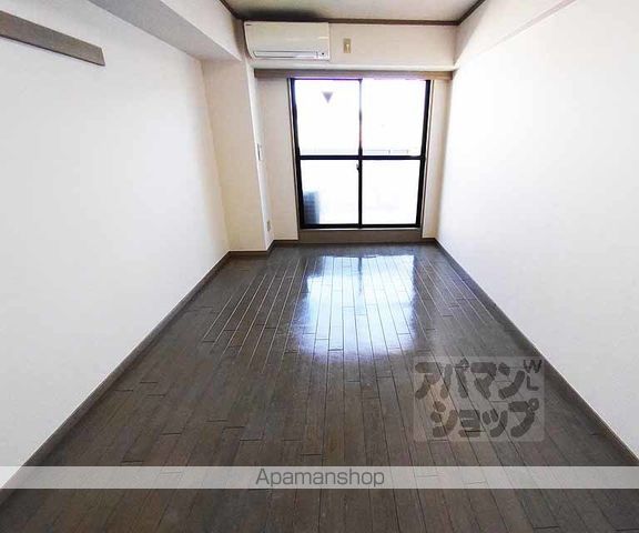 河原町御池竹内ビルディングの内装写真