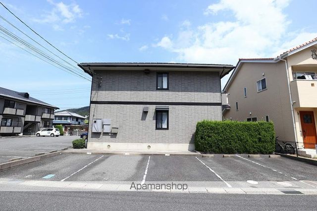 メゾンポルテBの外観写真