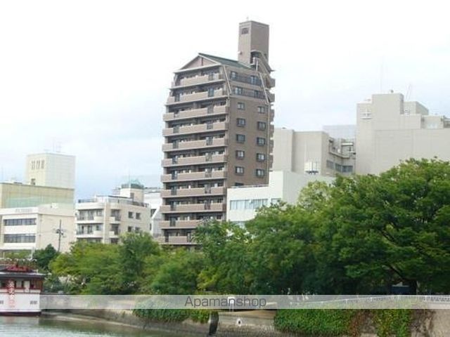 ライオンズマンション平和公園の外観写真