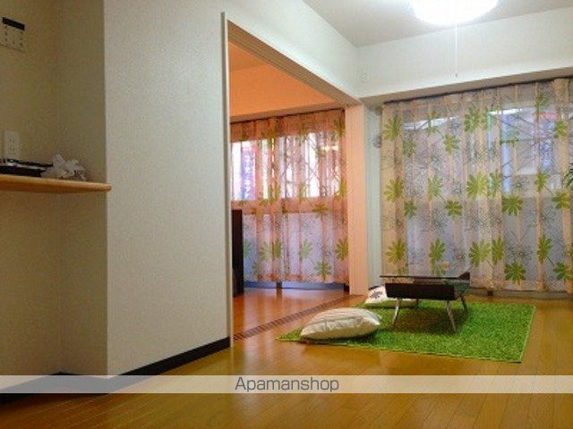 パークサイド染河の内装写真