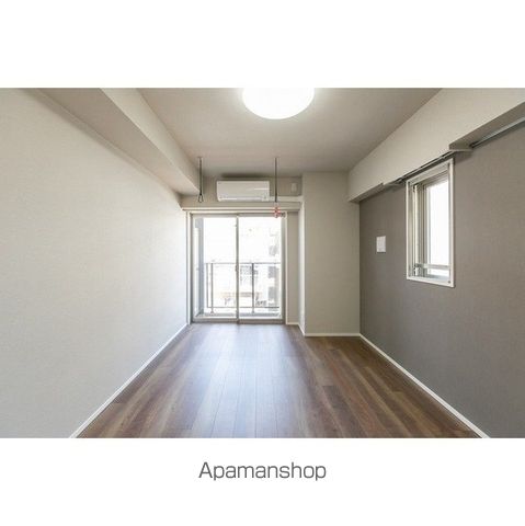 ラクラス中野富士見町の内装写真