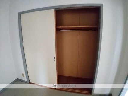 長野県松本市大字里山辺[3LDK/49.9m2]の収納