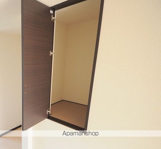 レオネクストバーサトル坂南の内装写真