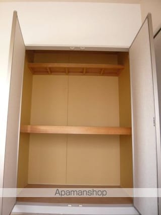 キャップ類家[2LDK/46.8m2]の収納