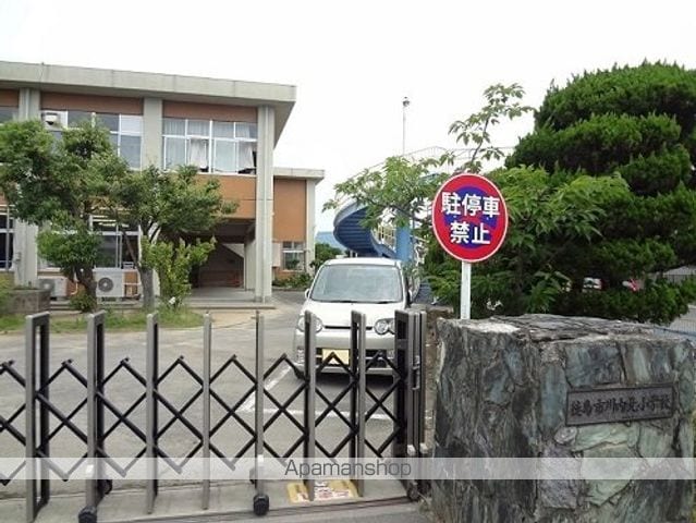 ポルト・ボヌールK Iの周辺写真